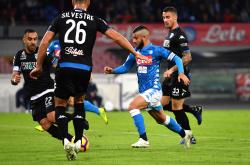 爱游戏娱乐-那不勒斯主场不敌博洛尼亚，联赛表现下滑