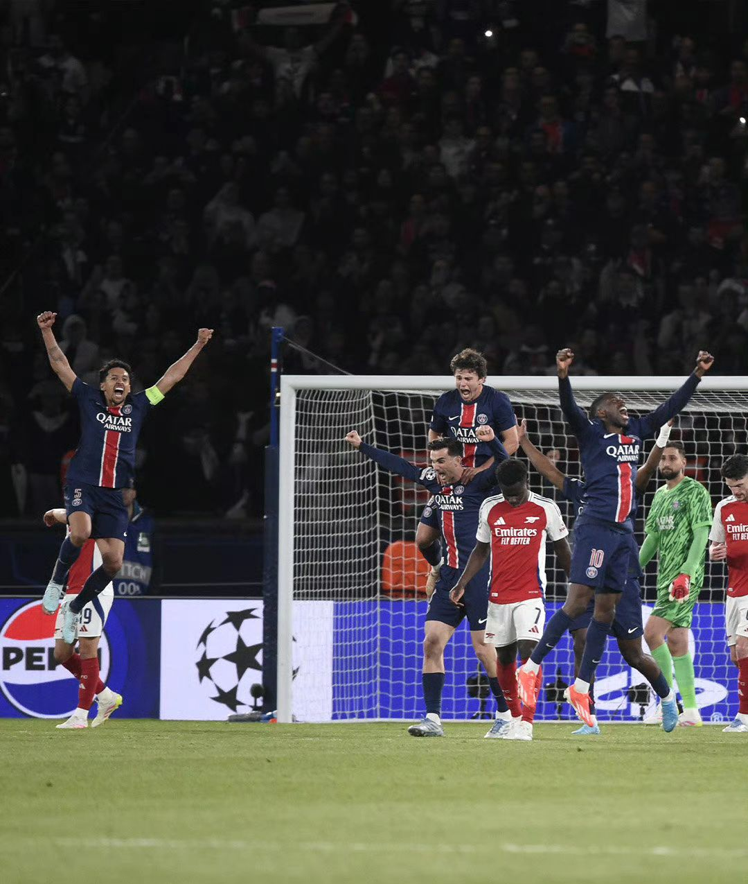 阿森纳队靠着关键一球力压对手取胜的简单介绍