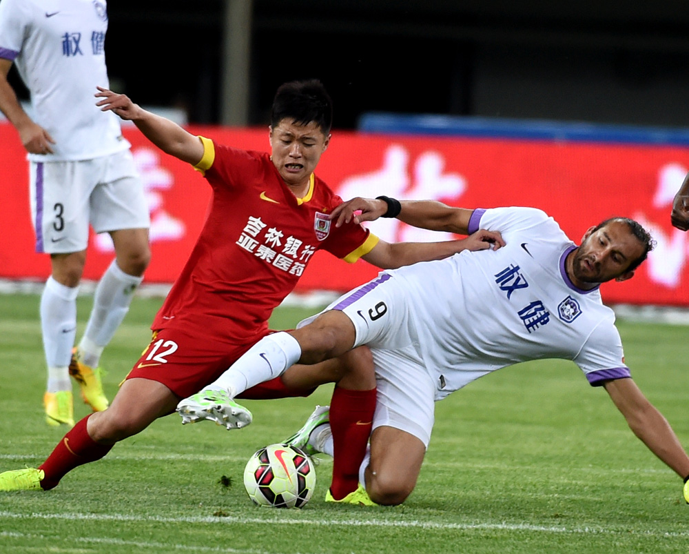 国内足球产业发展现状解析，前途未卜！的简单介绍