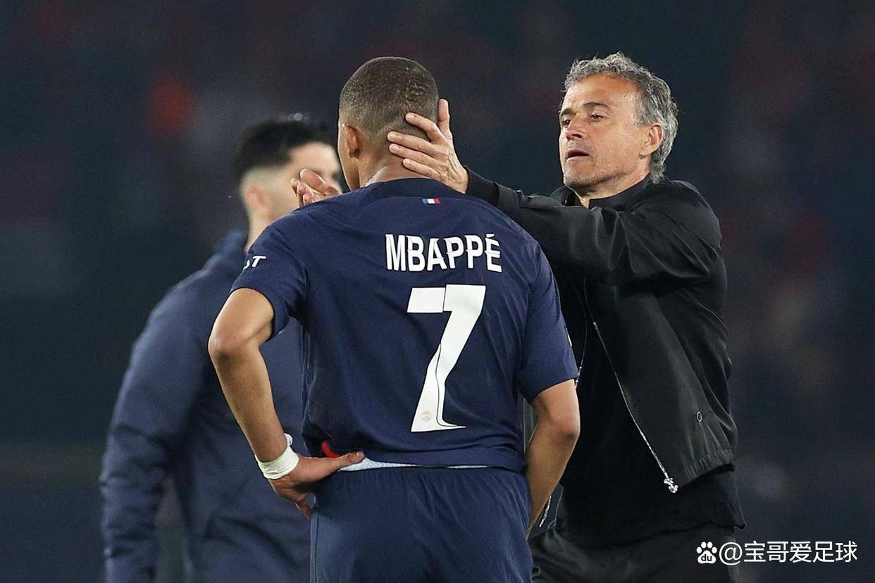 包含雷纳托落空离开巴黎圣日耳曼，或将回归巴萨的词条