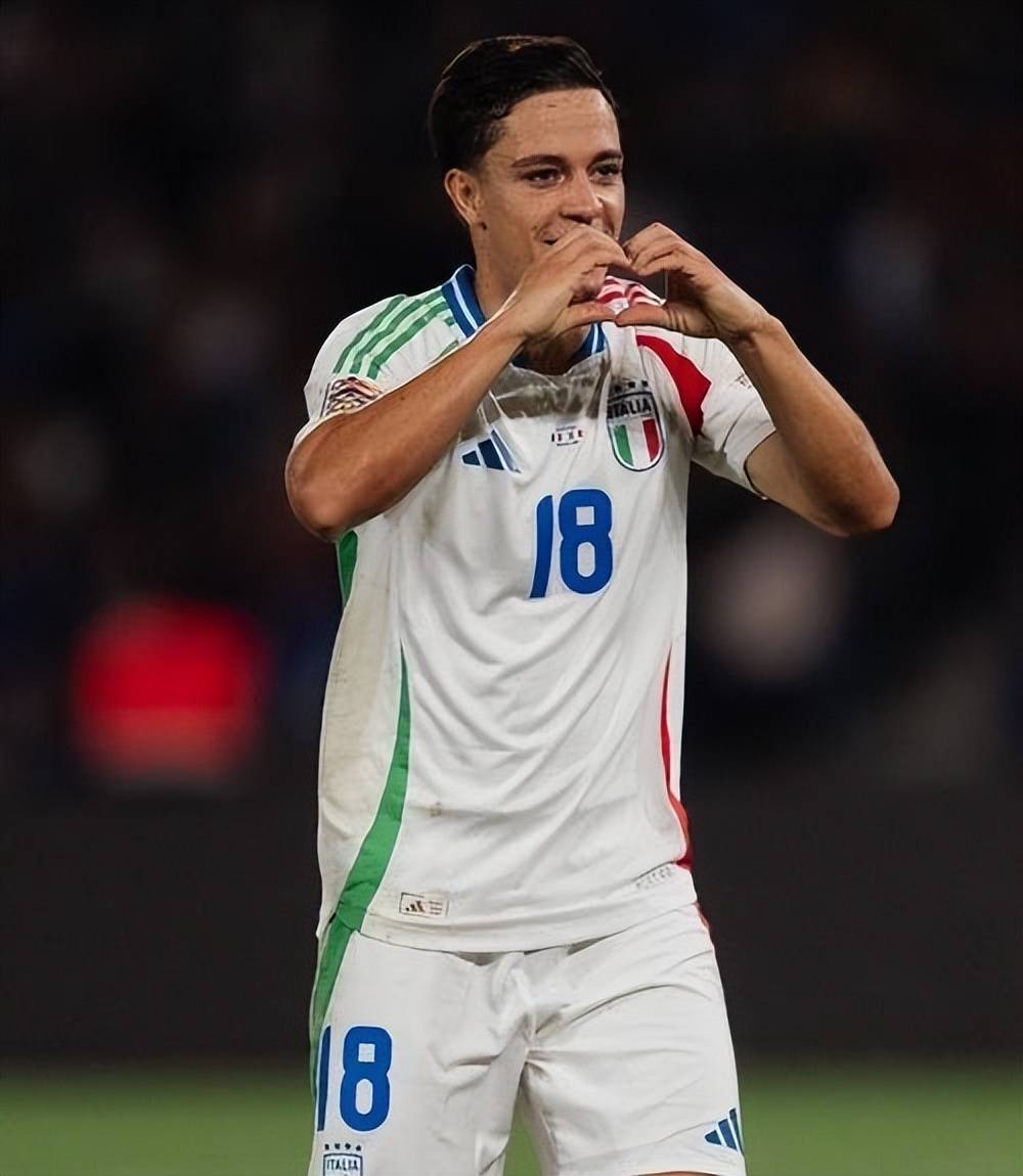 冬季转会窗口开启，那不勒斯有意引进新中场的简单介绍