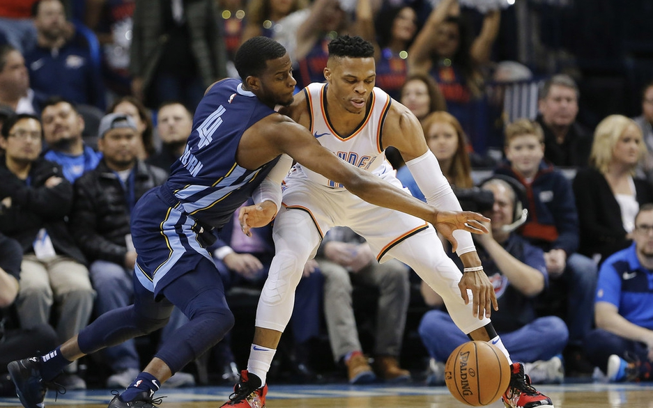 关于莱恩凯利打进全场三分助开拓者获得连胜！的信息