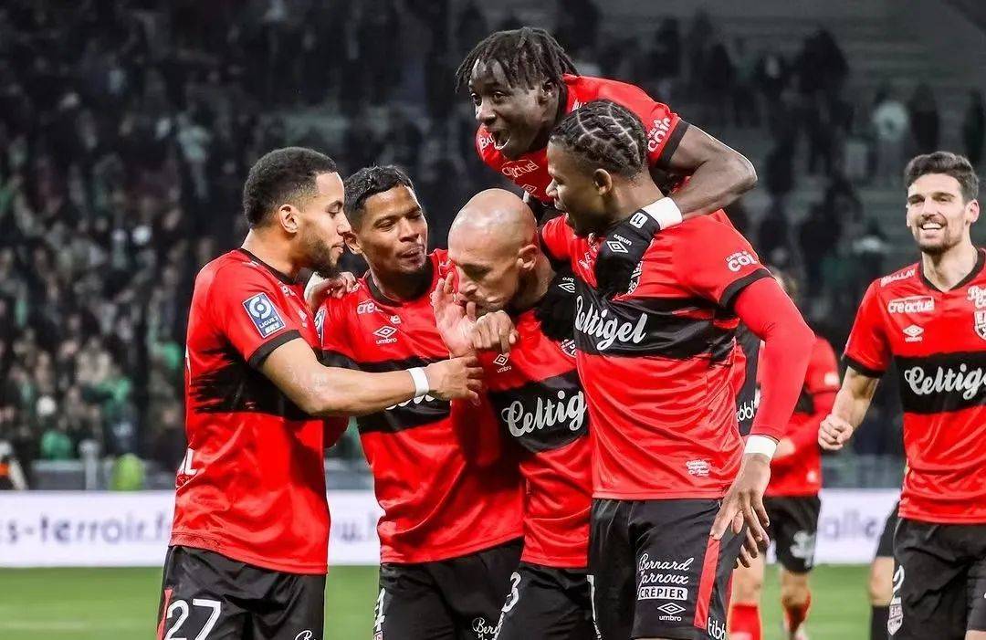 里昂主场迎战甘冈，胜者将成为本赛季焦点之一